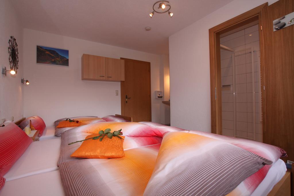 ゼーHaus Ladnerアパートメント 部屋 写真